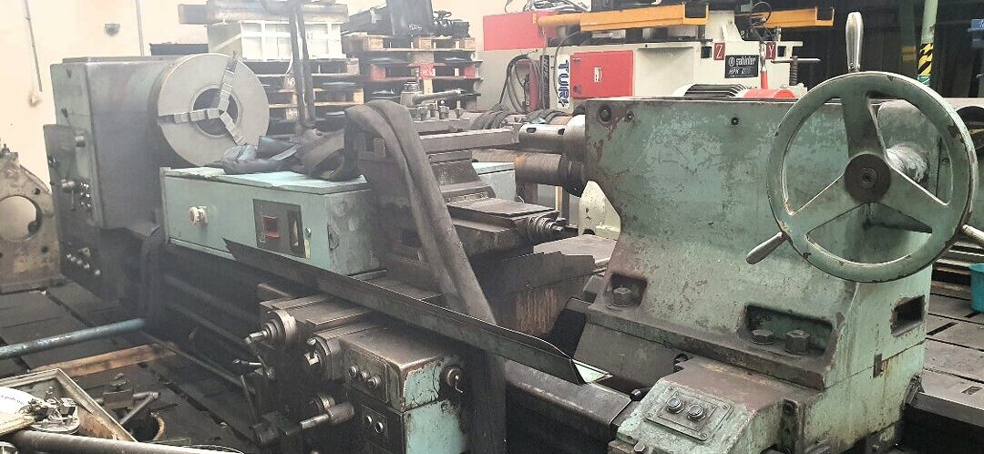 #06052 Lathe TOS SU125/3000