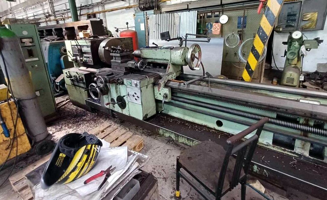 #06217 Lathe TOS SUS63/5000